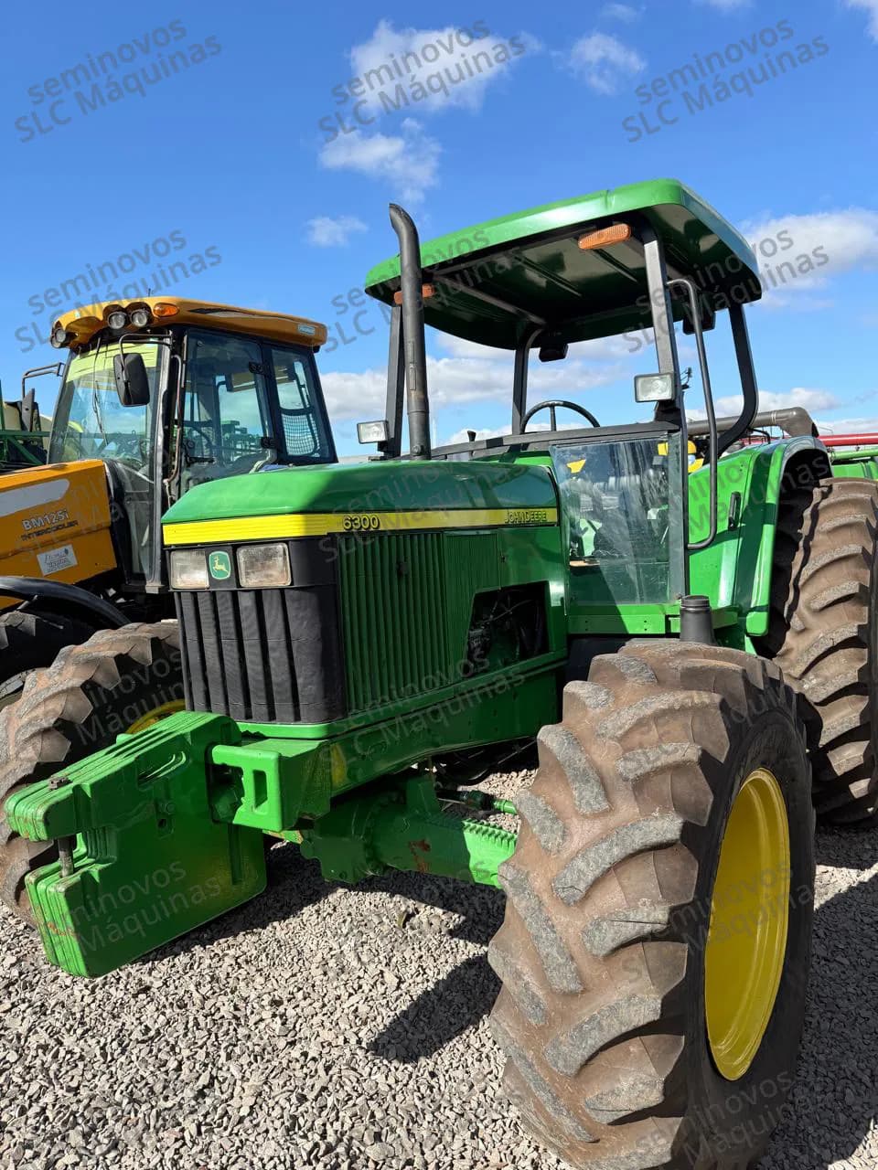 Trator John Deere 6300 - A011125 UCA